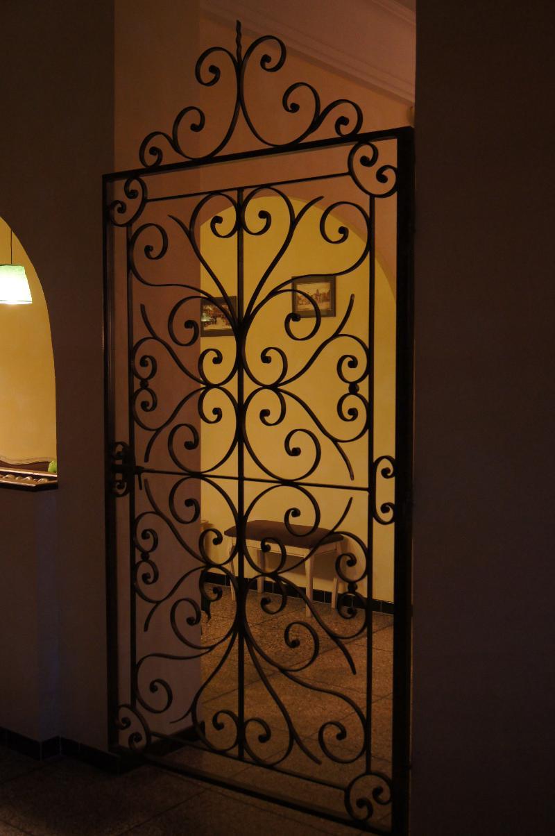 Le Regence Hotel Arles